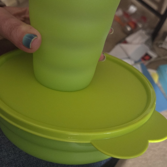 Tupperware Impressions Set - Picture 1 of 4